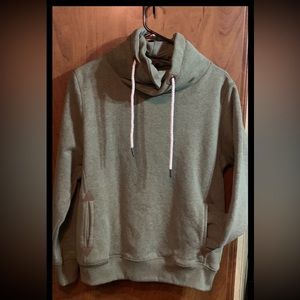 Leehanton, Woman’s L, Green